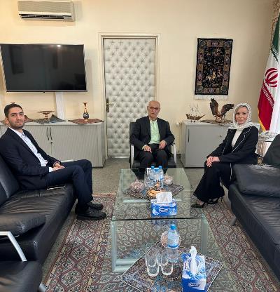 دیدار رئیس دفتر منطقه‌ای بانک PSB با سرپرست سرکنسولگری ایران در آستراخان